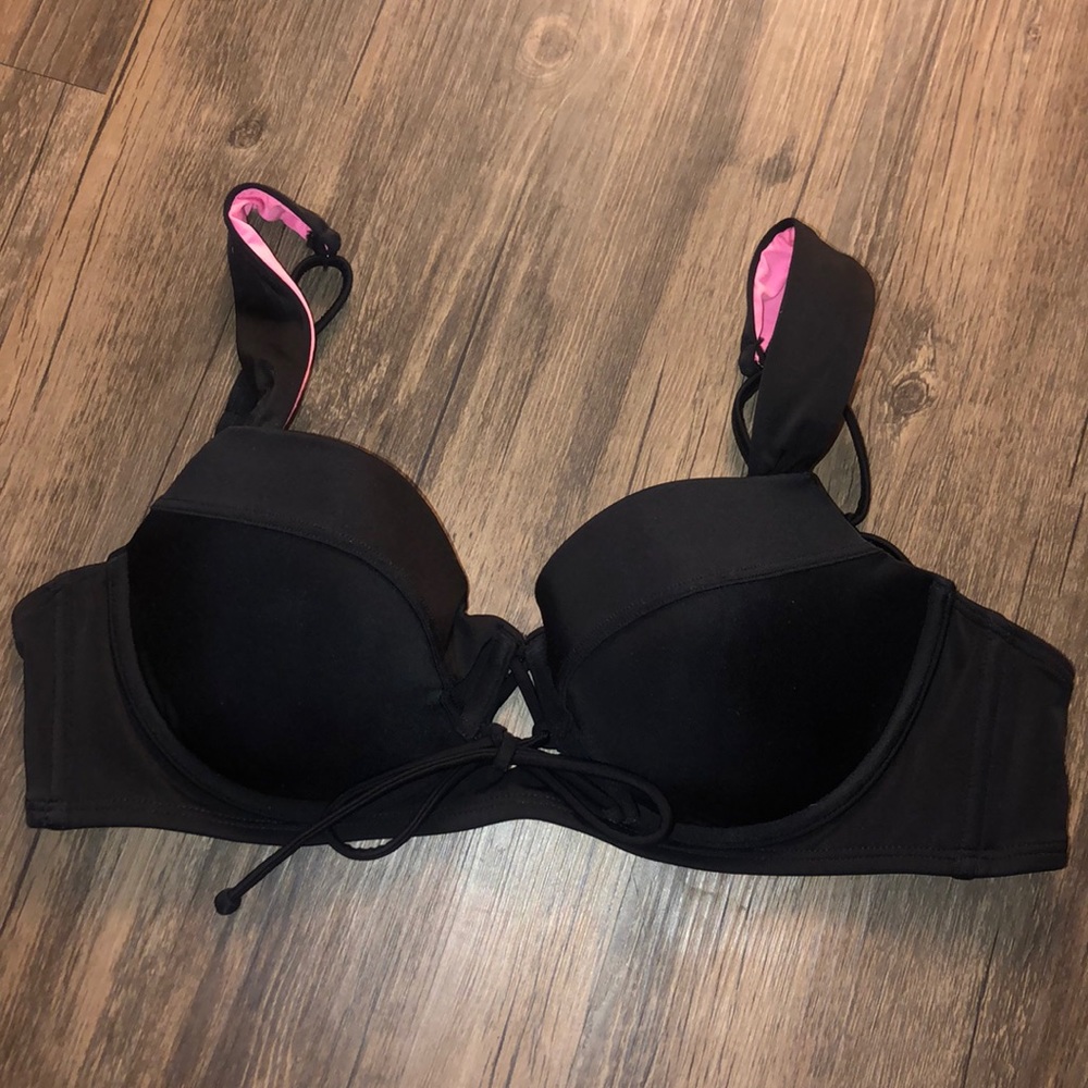 Victoria’s Secret Bikini Top